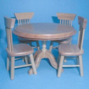 DOLLS HOUSE KITCHEN TABLE & CHAIRS