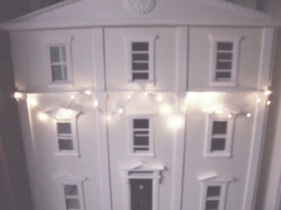 Dolls house Christmas lights string 24's sold out. - Image 2